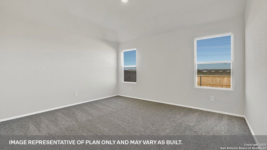 Spacious, unfurnished interior of a new home in Navarro Fields, Seguin (Image 11).