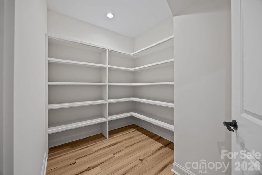 Spacious, unfurnished interior of a new home in , Salisbury (Image 33).