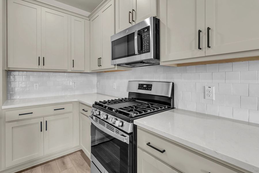 Similar Palmetto floorplan with our Artisan Collection