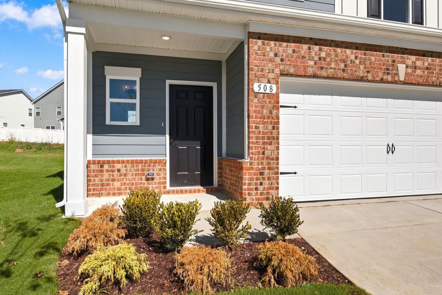 Exterior details and patio area of a home in Winston Place, Gallatin (Image 3). Exterior details and patio area of a home in Winston Place, Gallatin (Image 3).