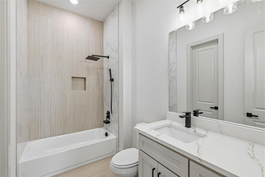 Furnished interior view inside a new home in , Fort Worth (Image 12).