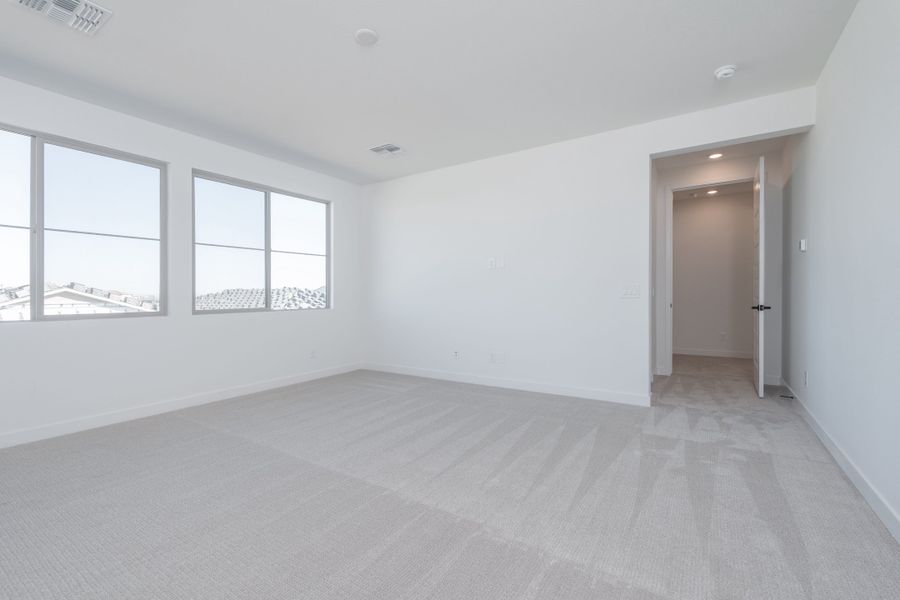 Spacious, unfurnished interior of a new home in Waterston Central, Gilbert (Image 11). Spacious, unfurnished interior of a new home in Waterston Central, Gilbert (Image 11).