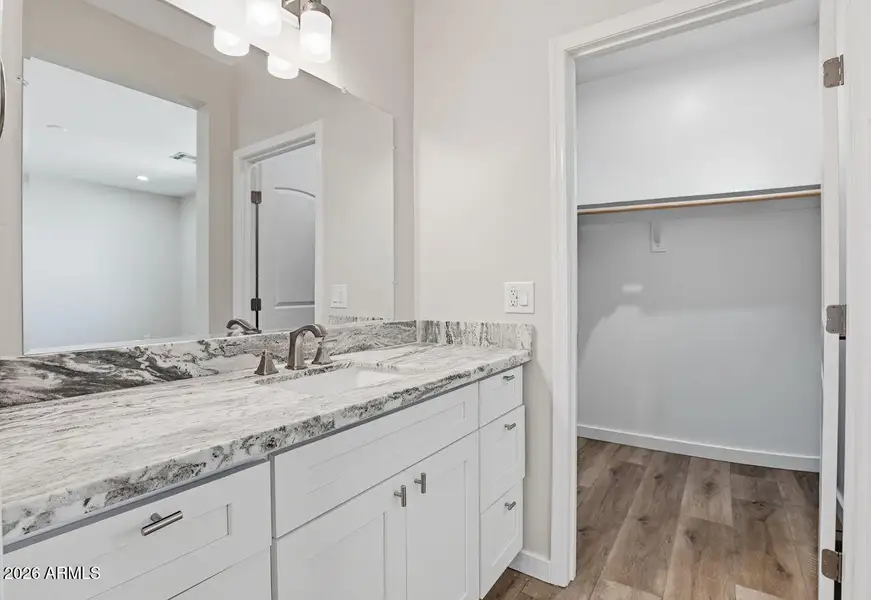 26-web-or-mls-9192 W Rafael Dr Arizona C