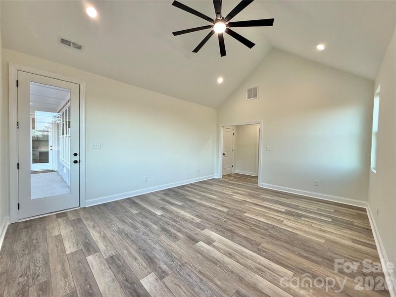 Spacious, unfurnished interior of a new home in , Waxhaw (Image 27).