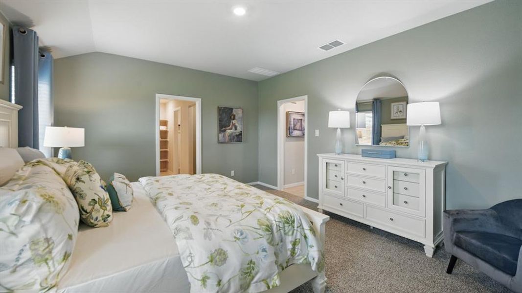 Furnished interior view inside a new home in The Hills at Reunion, Newark (Image 20).