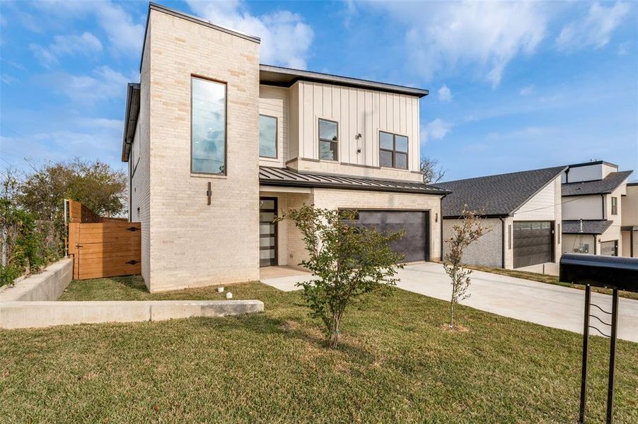 Front exterior of a new home in , Dallas, TX, highlighting curb appeal (Image 25).