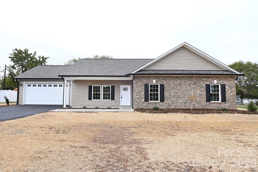 Exterior details and patio area of a home in , Hickory (Image 25).