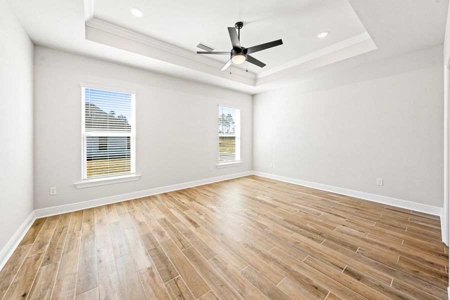 Spacious, unfurnished interior of a new home in Natureview, Freeport (Image 17).