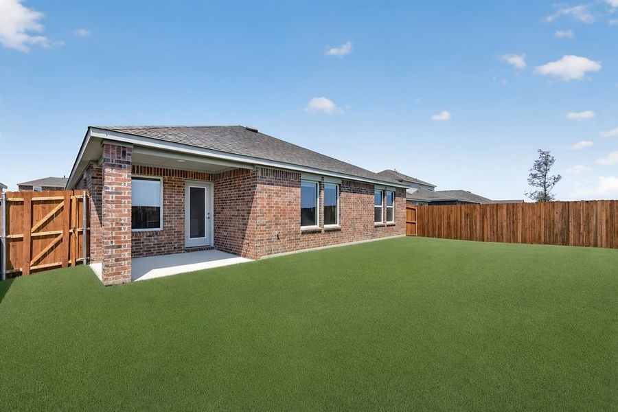 Exterior details and patio area of a home in Parks at Foster Crossing, Anna (Image 4).