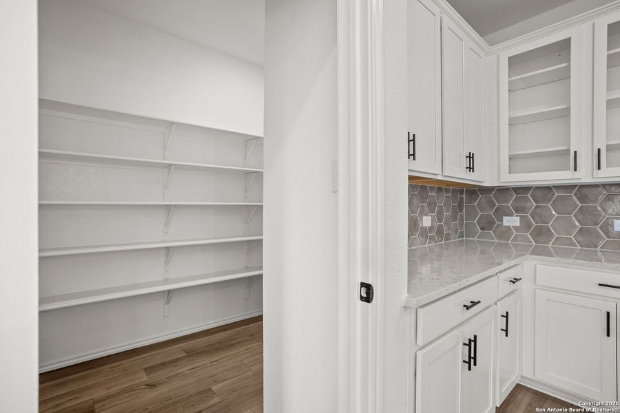 Furnished interior view inside a new home in Comanche Ridge, San Antonio (Image 9). Furnished interior view inside a new home in Comanche Ridge, San Antonio (Image 9).