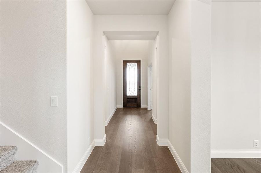 Spacious, unfurnished interior of a new home in Homestead at Daniel Farms, DeSoto (Image 21). Spacious, unfurnished interior of a new home in Homestead at Daniel Farms, DeSoto (Image 21).