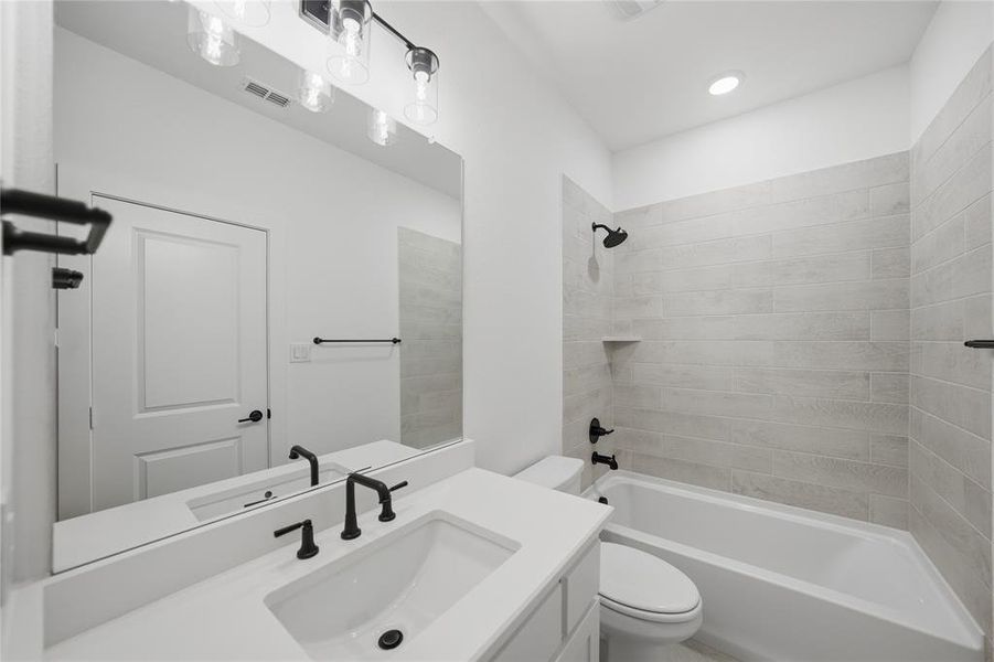 Furnished interior view inside a new home in Light Farms Graham/Reagan, Celina (Image 15). Furnished interior view inside a new home in Light Farms Graham/Reagan, Celina (Image 15).