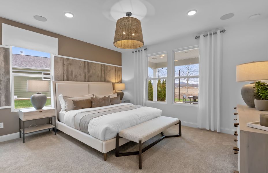 Furnished interior view inside a new home in Del Webb Southern Harmony, Murfreesboro (Image 18).