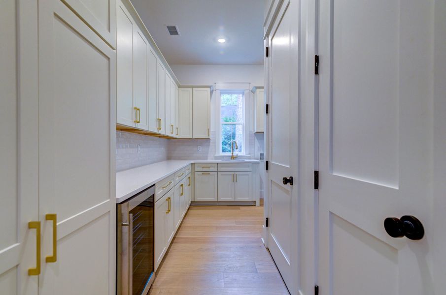 Furnished interior view inside a new home in , Hollywood (Image 10).