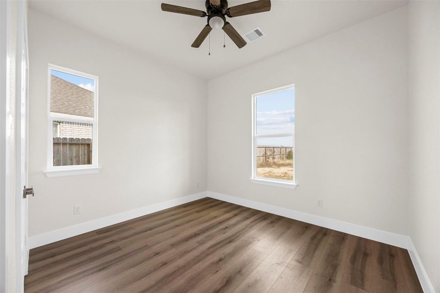 Spacious, unfurnished interior of a new home in , Cleveland (Image 20).