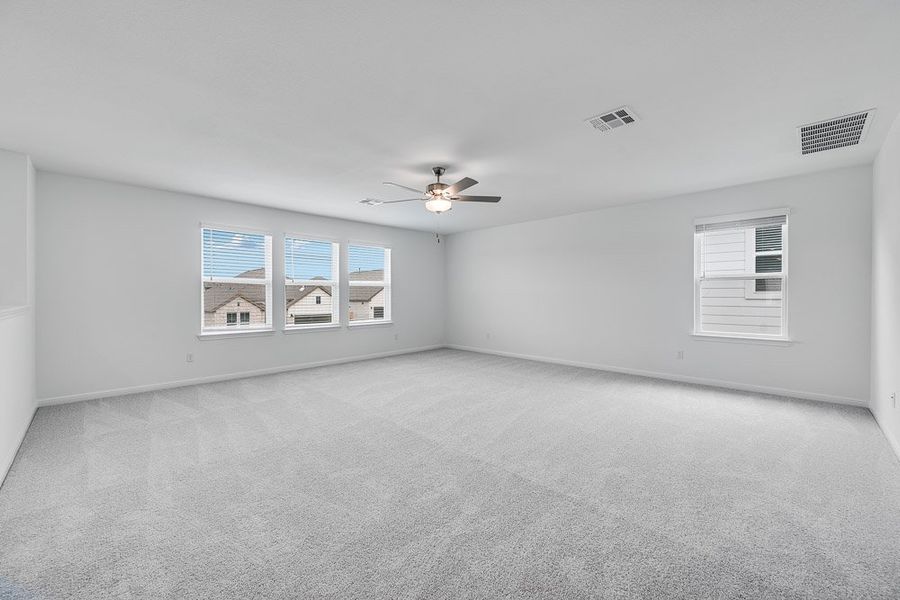 Spacious, unfurnished interior of a new home in Emory Crossing, Hutto (Image 12). Spacious, unfurnished interior of a new home in Emory Crossing, Hutto (Image 12).