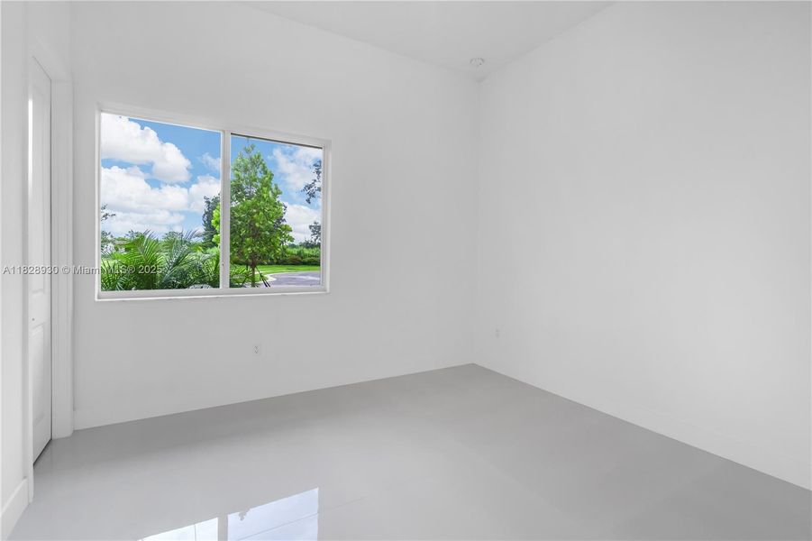 Image 54 of a home in .