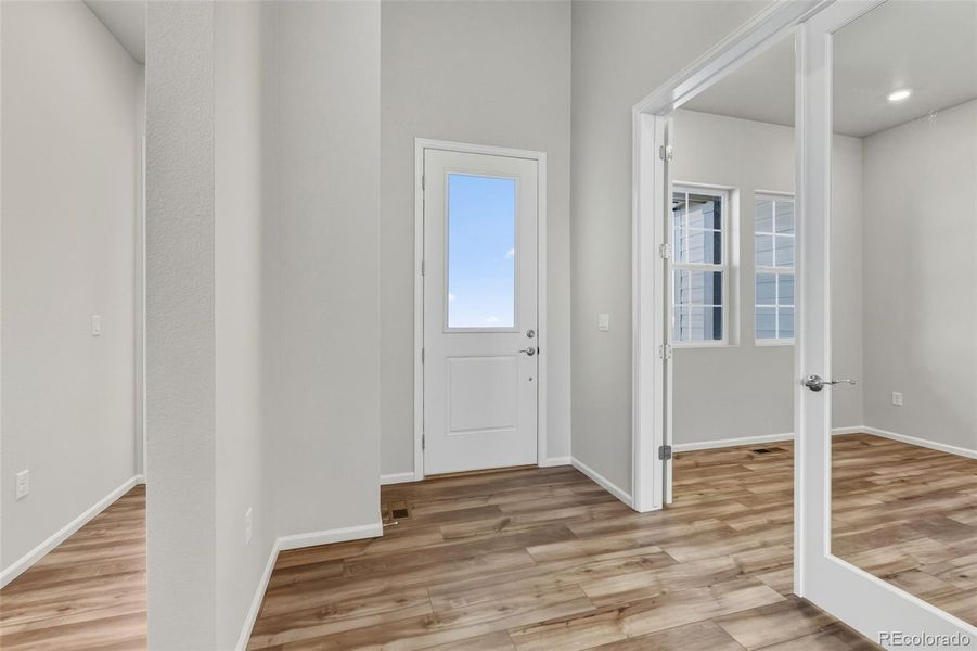Spacious, unfurnished interior of a new home in Talon Pointe, Thornton (Image 18).