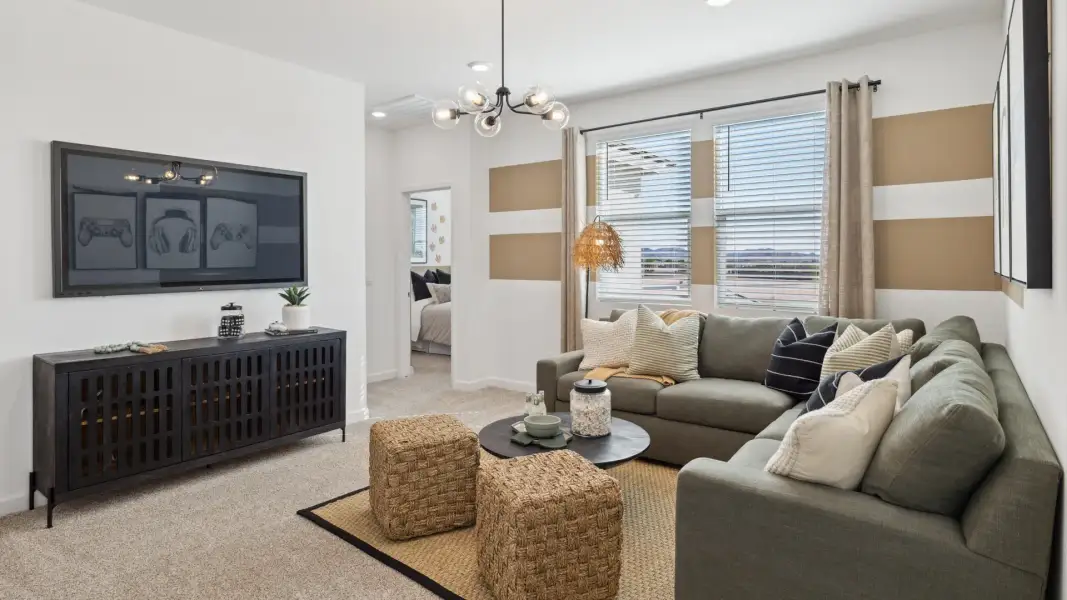 Representative furnished interior of a home built from the Ibis by D.R. Horton in Citrus Pointe, Phoenix (Image 26).