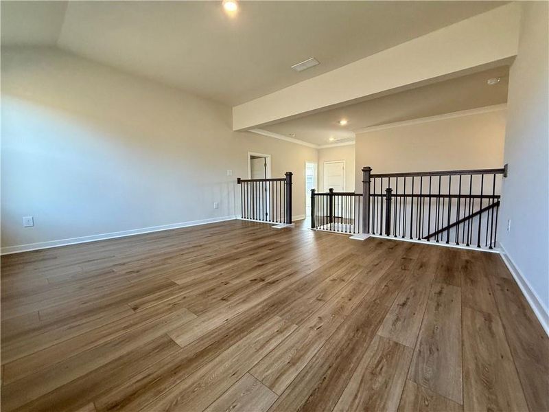 Spacious, unfurnished interior of a new home in Ponderosa Farms Manor, Gainesville (Image 45).