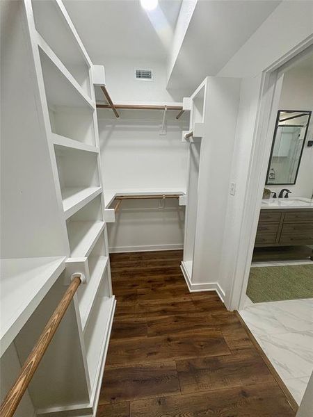 Image 27 of a home in . Image 27 of a home in .