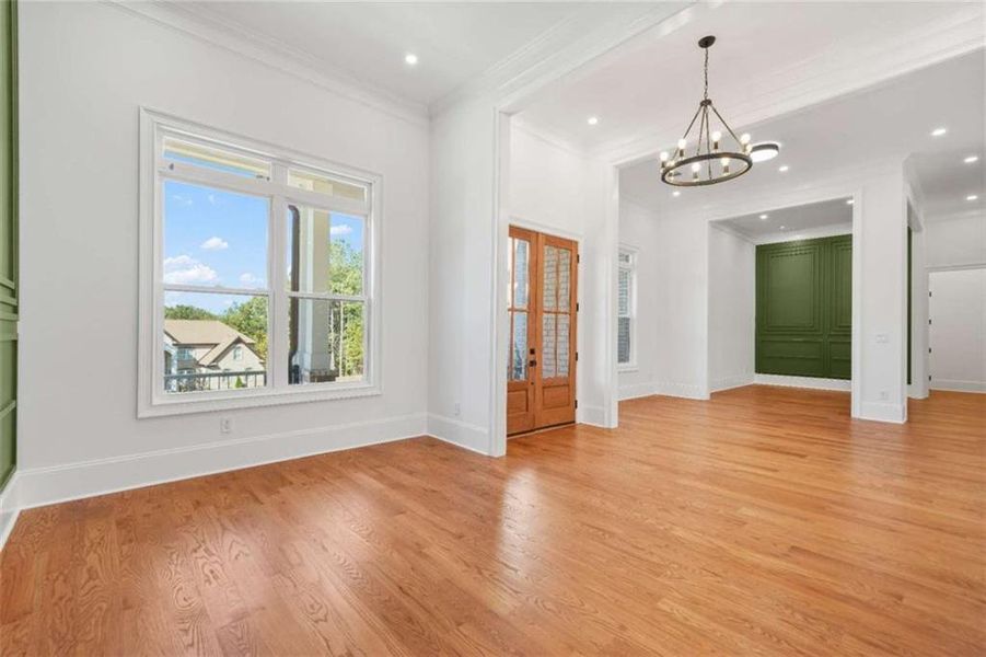 Spacious, unfurnished interior of a new home in , Lawrenceville (Image 40).