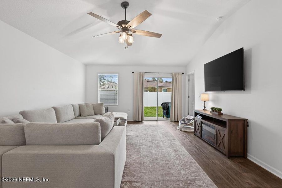 Furnished interior view inside a new home in Cross Creek Express, Green Cove Springs (Image 18).