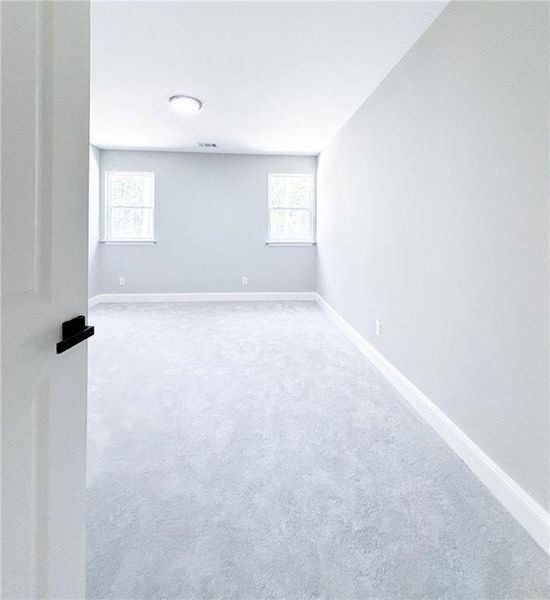 Spacious, unfurnished interior of a new home in , Monticello (Image 22).