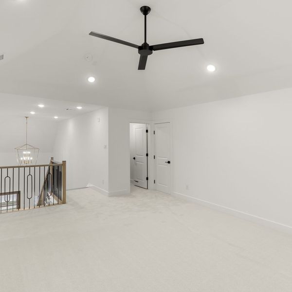 Spacious, unfurnished interior of a new home in Mustang Lakes, Celina (Image 83). Spacious, unfurnished interior of a new home in Mustang Lakes, Celina (Image 83).