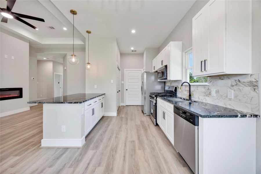 Image 21 of a home in . Image 21 of a home in .