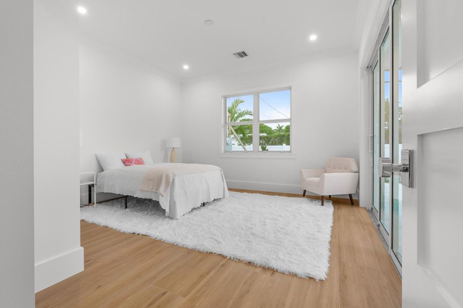 Furnished interior view inside a new home in , Boynton Beach (Image 32). Furnished interior view inside a new home in , Boynton Beach (Image 32).