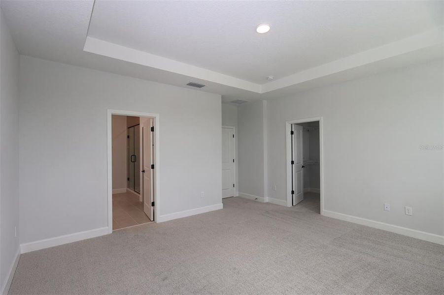 Spacious, unfurnished interior of a new home in Lake Star at Ovation, Winter Garden (Image 25).