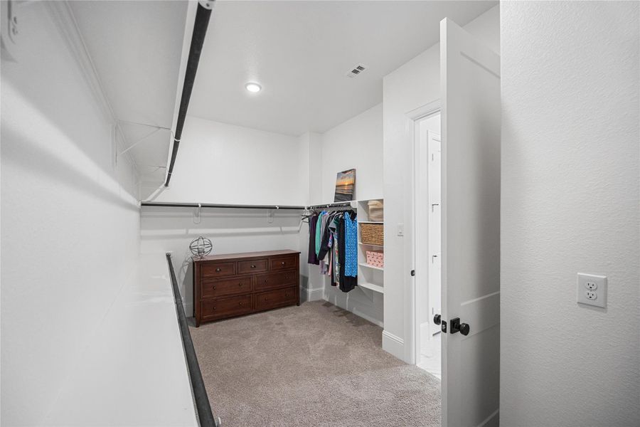 Primary Bedroom Closet