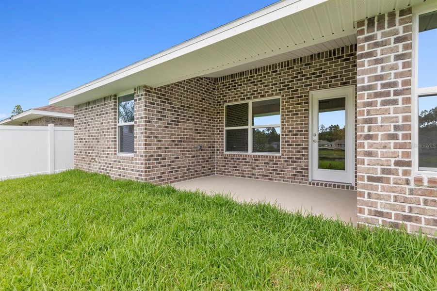 Exterior details and patio area of a home in , Palm Coast (Image 3).