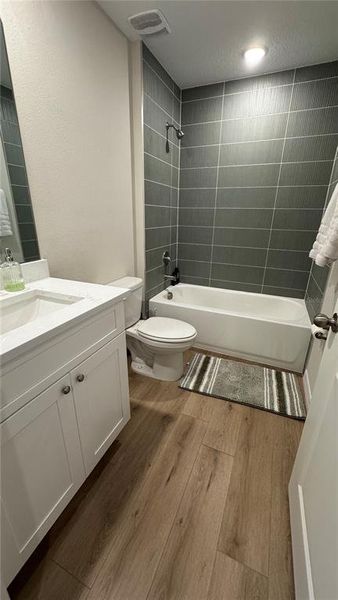 Furnished interior view inside a new home in , Eustis (Image 4). Furnished interior view inside a new home in , Eustis (Image 4).