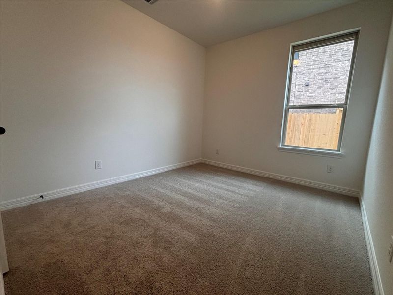 Spacious, unfurnished interior of a new home in Ashland, Angleton (Image 11).