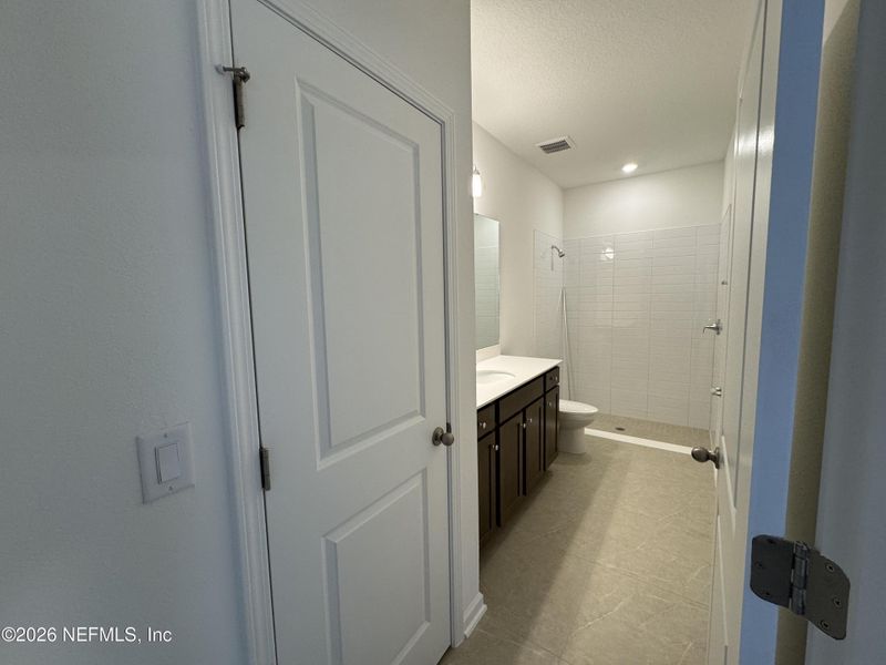 Furnished interior view inside a new home in Hyland Trail, Green Cove Springs (Image 13).