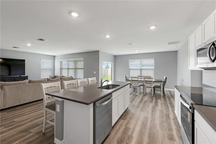Furnished interior view inside a new home in Brookside, Ruskin (Image 12).