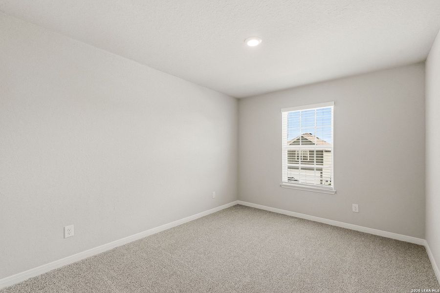 Spacious, unfurnished interior of a new home in Hickory Ridge, Elmendorf (Image 17).