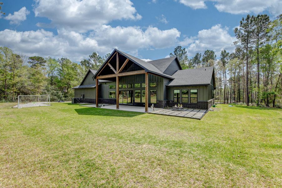 Image 44 of a home in .