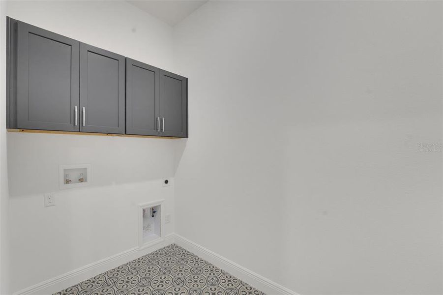 Spacious, unfurnished interior of a new home in Palms at Windermere, Windermere (Image 18).