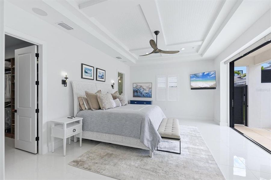 Furnished interior view inside a new home in , Bradenton (Image 31).