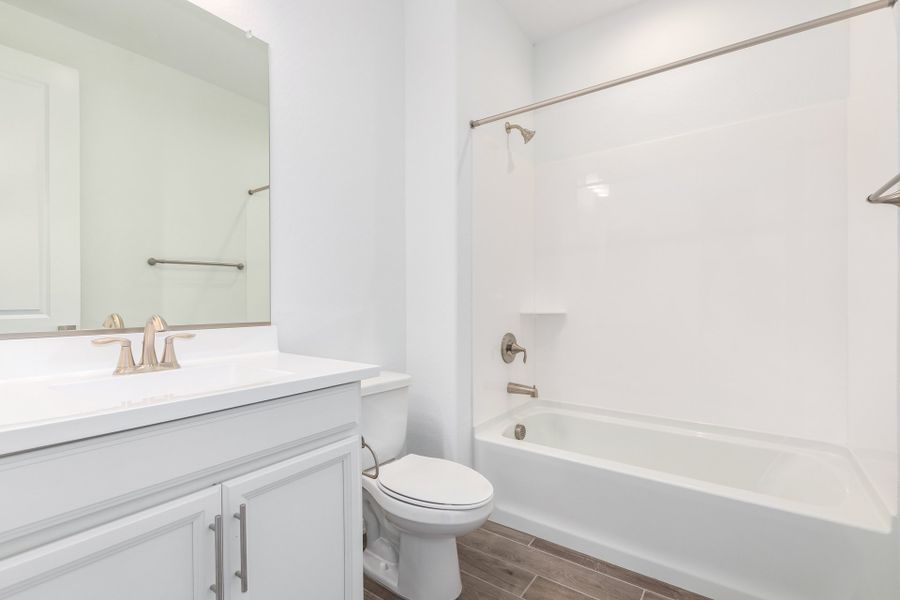 Representative furnished interior of a home built from the 55-RV1 by Taylor Morrison in Allen Ranches, Litchfield Park (Image 8).