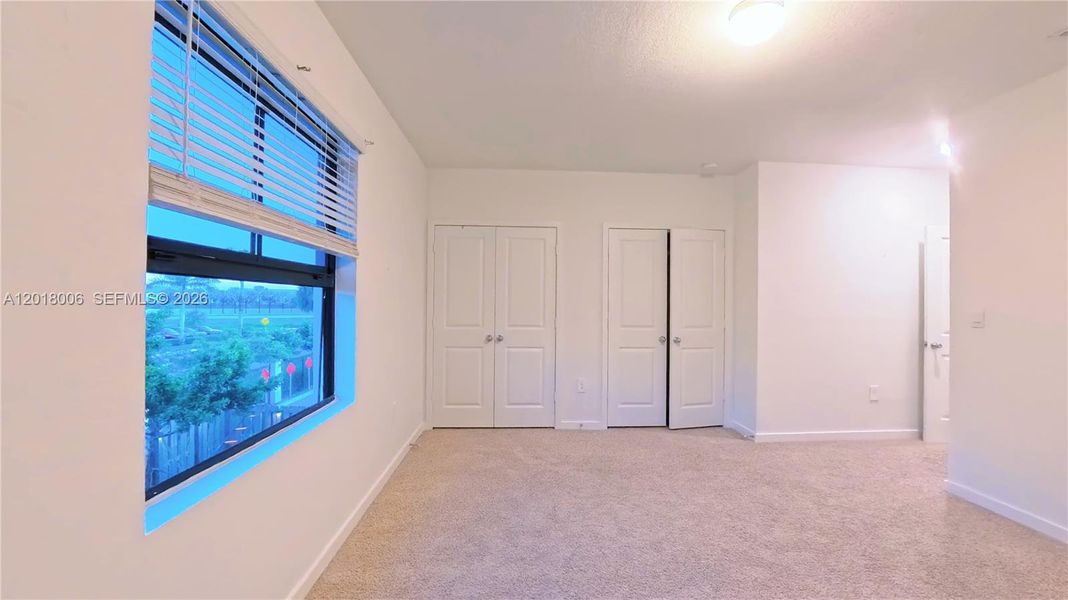 Spacious, unfurnished interior of a new home in , Florida City (Image 30).