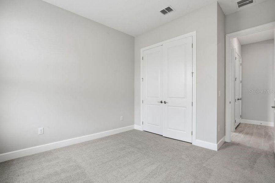 Spacious, unfurnished interior of a new home in Esplanade at Coasterra, Palmetto (Image 19).