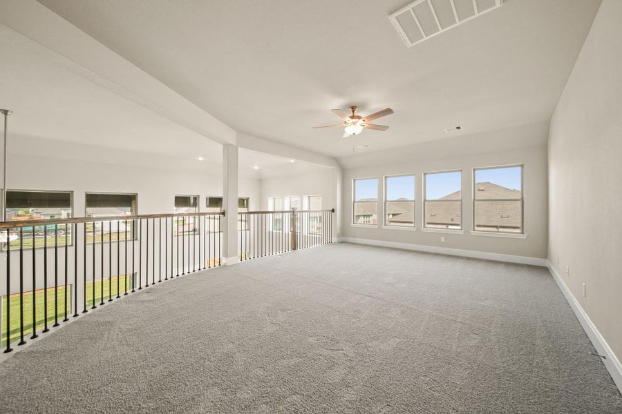 Spacious, unfurnished interior of a new home in Coastal Point, League City (Image 22).