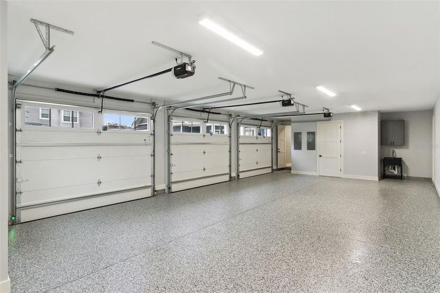 Spacious, unfurnished interior of a new home in , Winter Haven (Image 54). Spacious, unfurnished interior of a new home in , Winter Haven (Image 54).