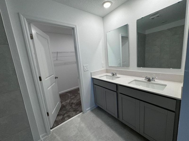 Furnished interior view inside a new home in Cascades, Davenport (Image 13).