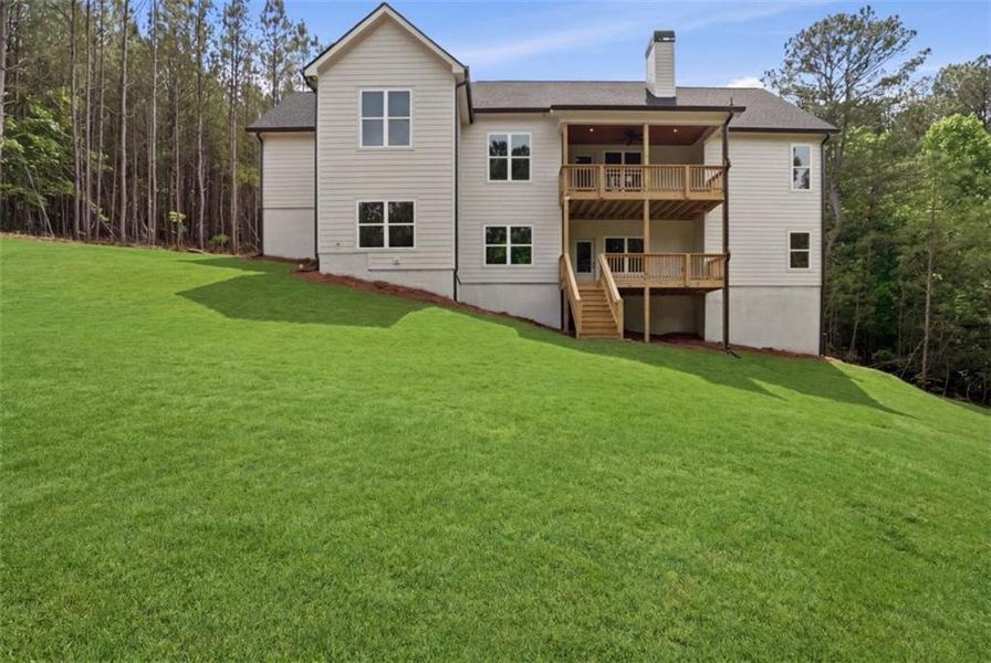 Exterior details and patio area of a home in , Jasper (Image 33).