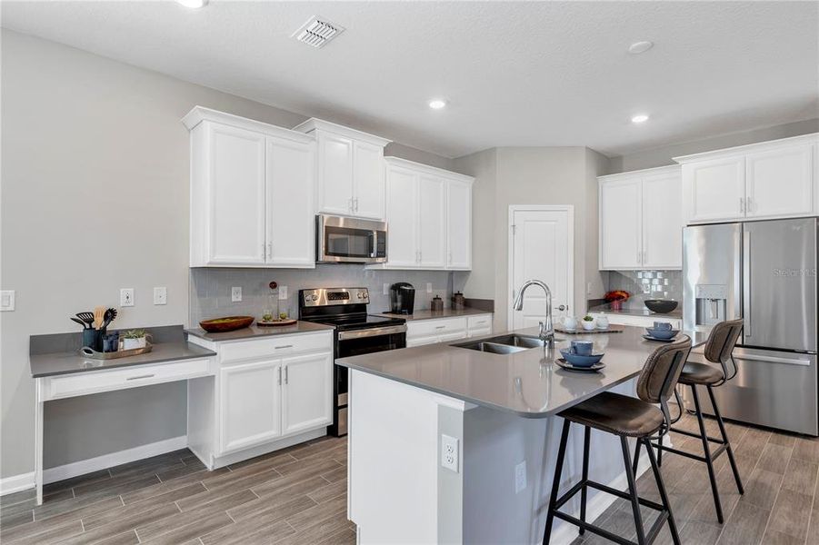 Furnished interior view inside a new home in , Clermont (Image 13).